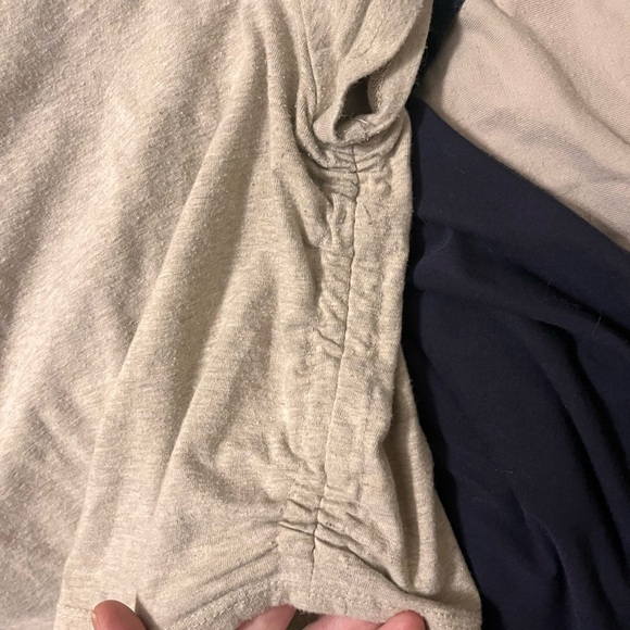 Live Sozy Oatmeal Annalee Cinched Crop Tee - Picture 5 of 8